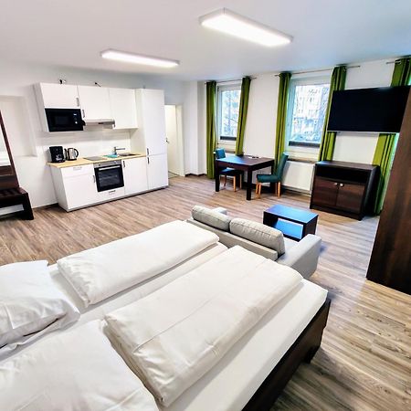 שוויינפורט Boardinghouse - Stadtvilla Budget מראה חיצוני תמונה