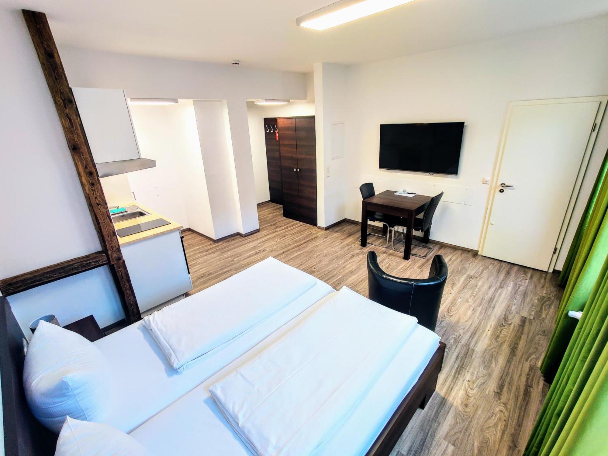 שוויינפורט Boardinghouse - Stadtvilla Budget מראה חיצוני תמונה