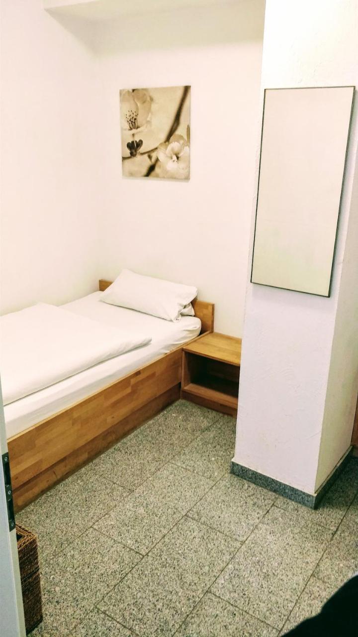 שוויינפורט Boardinghouse - Stadtvilla Budget מראה חיצוני תמונה